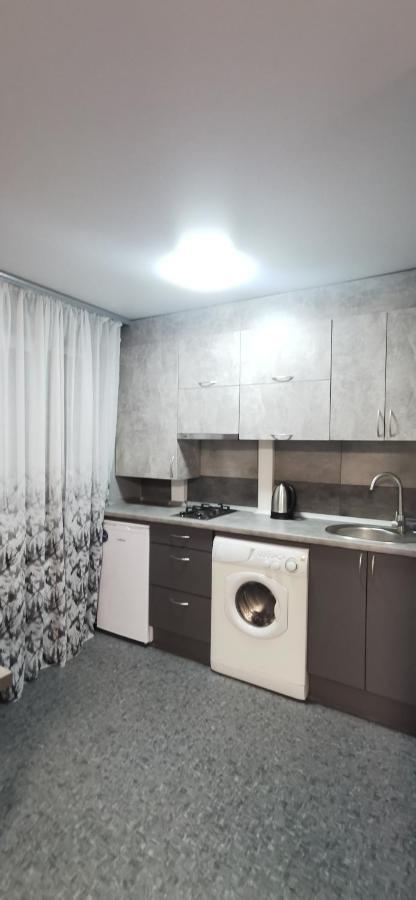 Апартаменти По Проспекту Поля Будинок 90 Dnipro Exterior photo